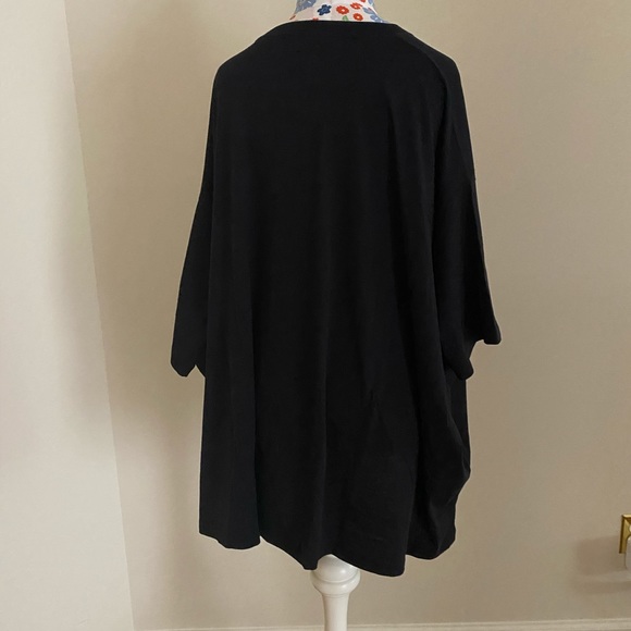 NWT Valentino Dolman Sleeve Top With Flower Embroidery - Picture 5 of 7